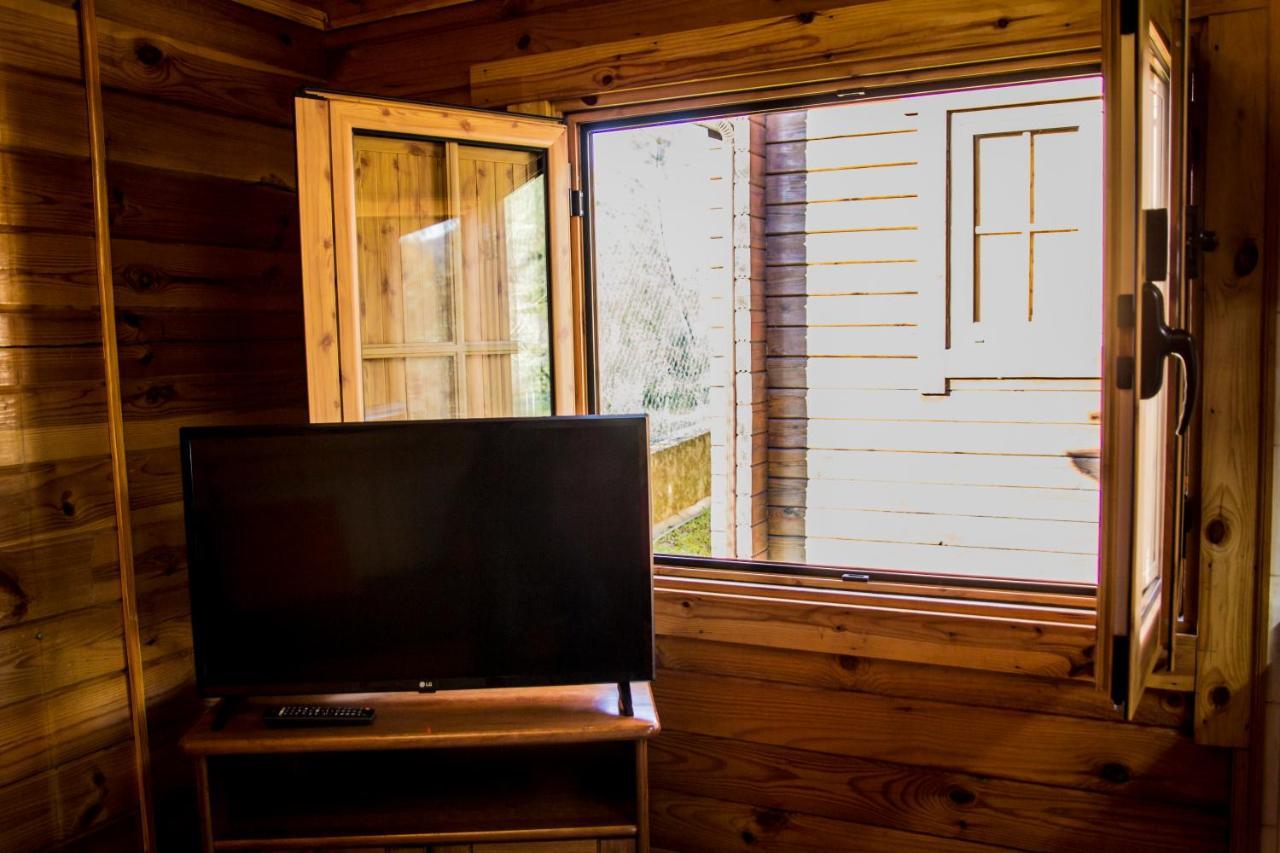 Xisto Camping Janeiro de Baixo Luaran gambar