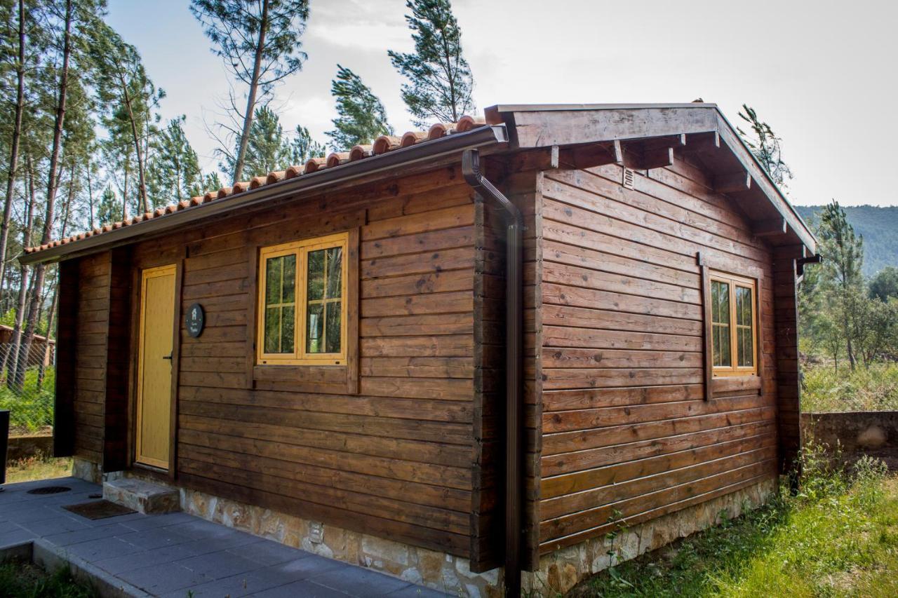 Xisto Camping Janeiro de Baixo Luaran gambar